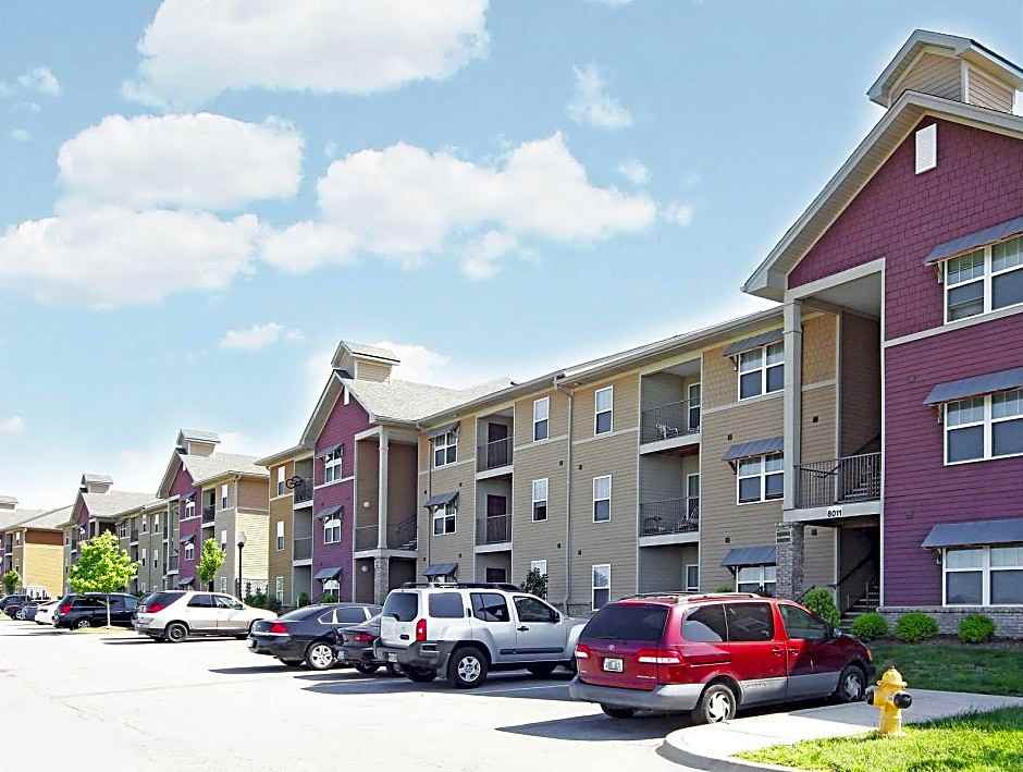 Overlook Terrace - Photo 7 of 46