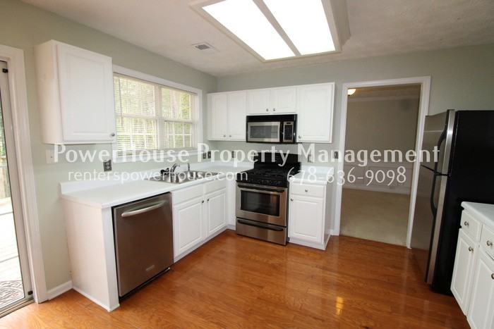 515 Sable Walk Circle - Photo 2 of 50