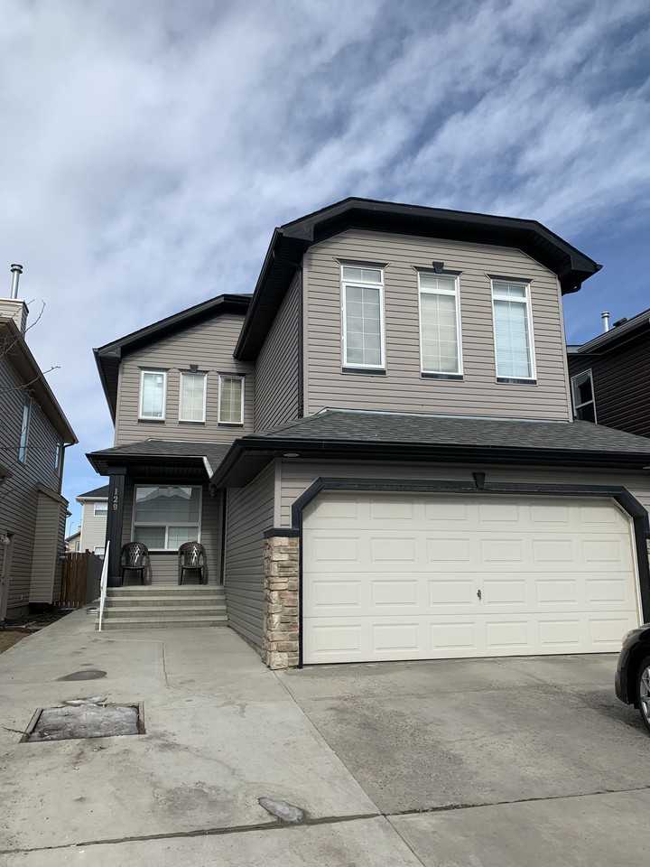 129 Saddlecrest Green Northeast Calgary Ab T3j 5n6 5 Bedroom House For Rent For 1 900 Month Zumper