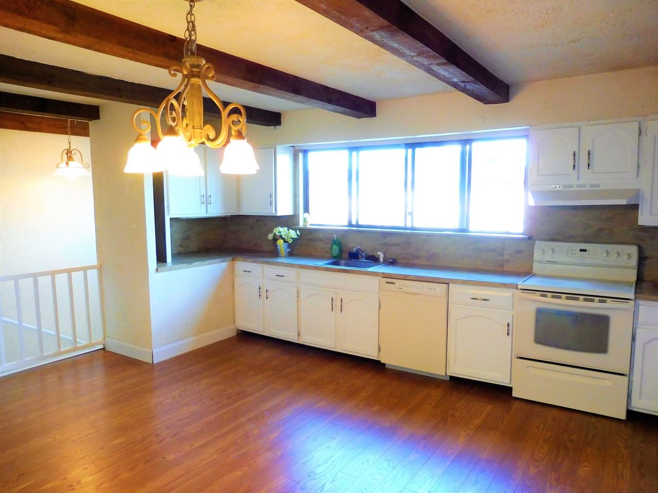 13 Pebblestone Circle #13 - Photo 2 of 39