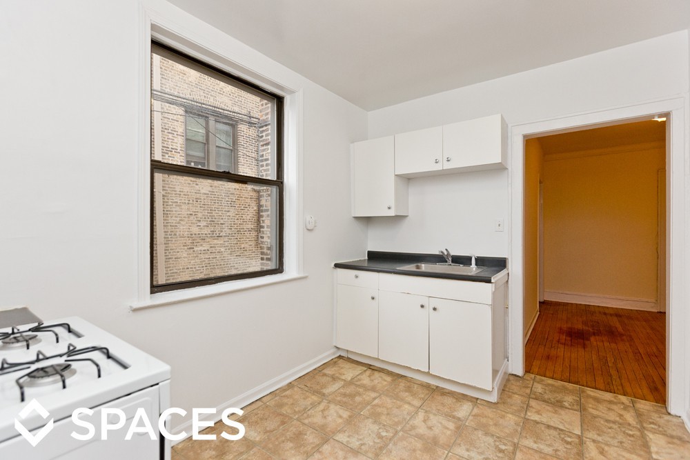 2330-38 N Spaulding - Photo 2 of 8