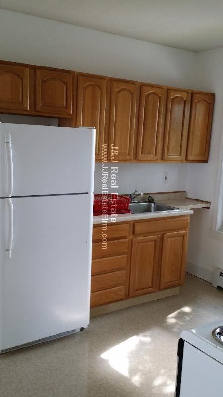 16 Dryden St 2 - Photo 2 of 6