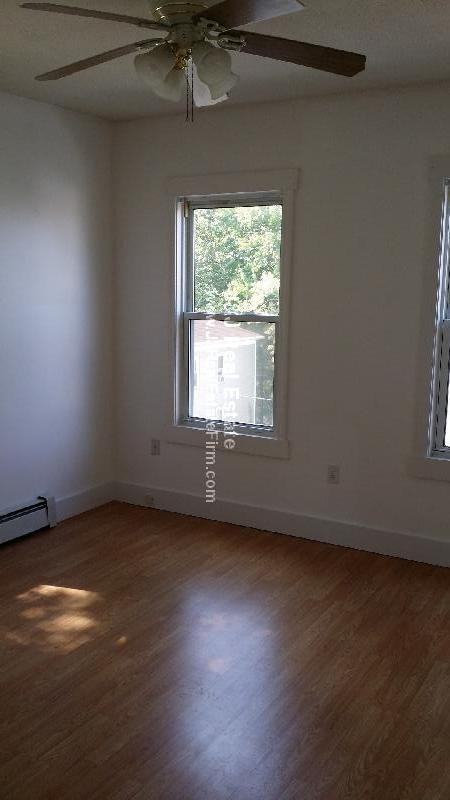 16 Dryden St 2 - Photo 3 of 6