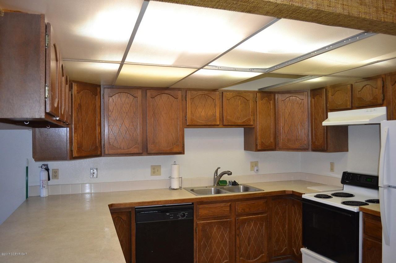 4038 Vance - Photo 3 of 13