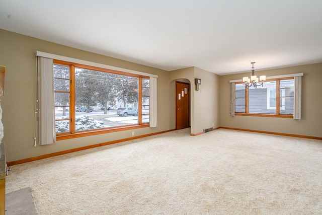 55 S Mary St - Photo 3 of 10