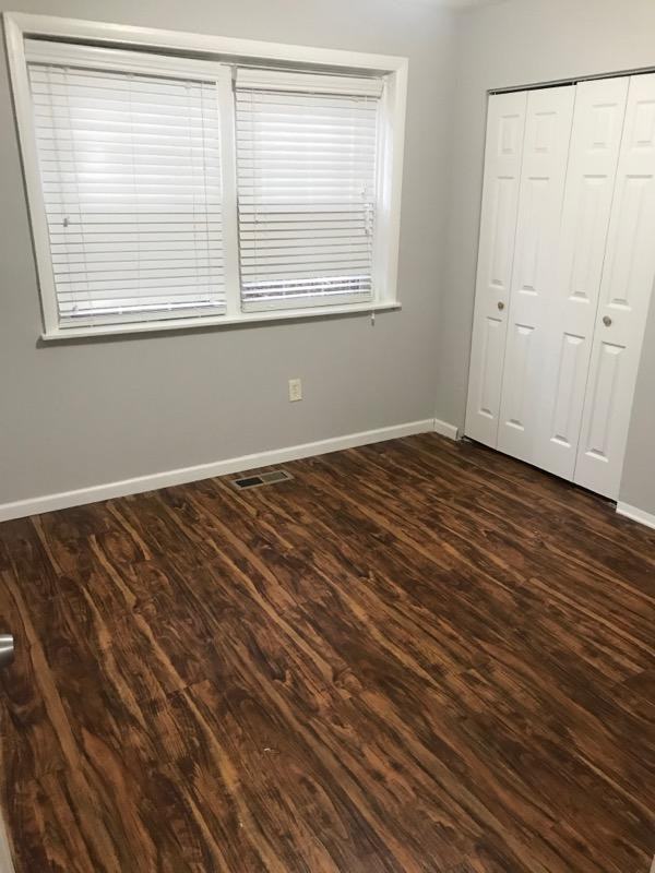 3701 Liberty Heights Ave - Photo 5 of 15