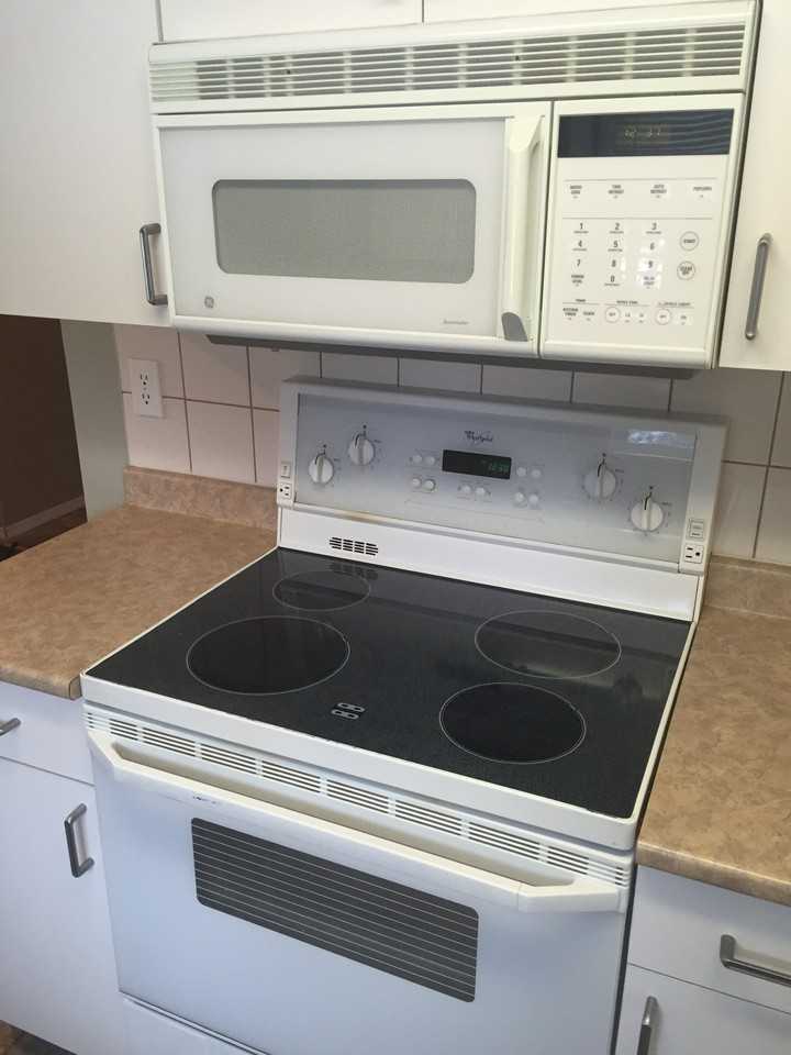 205C Homestead Cres Nw - Photo 3 of 11