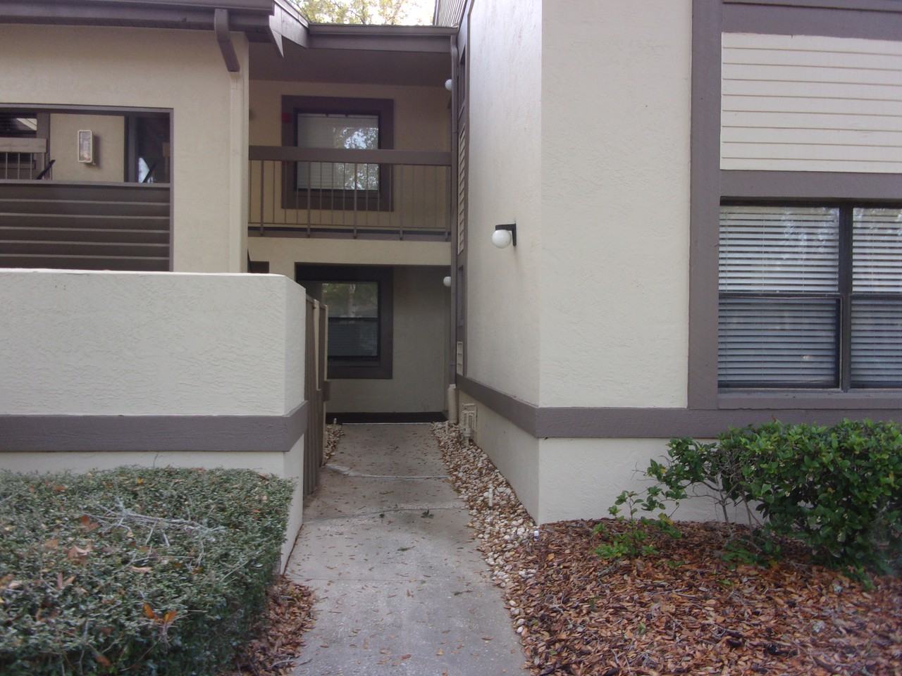 117 Woodlake Wynde - Photo 2 of 50