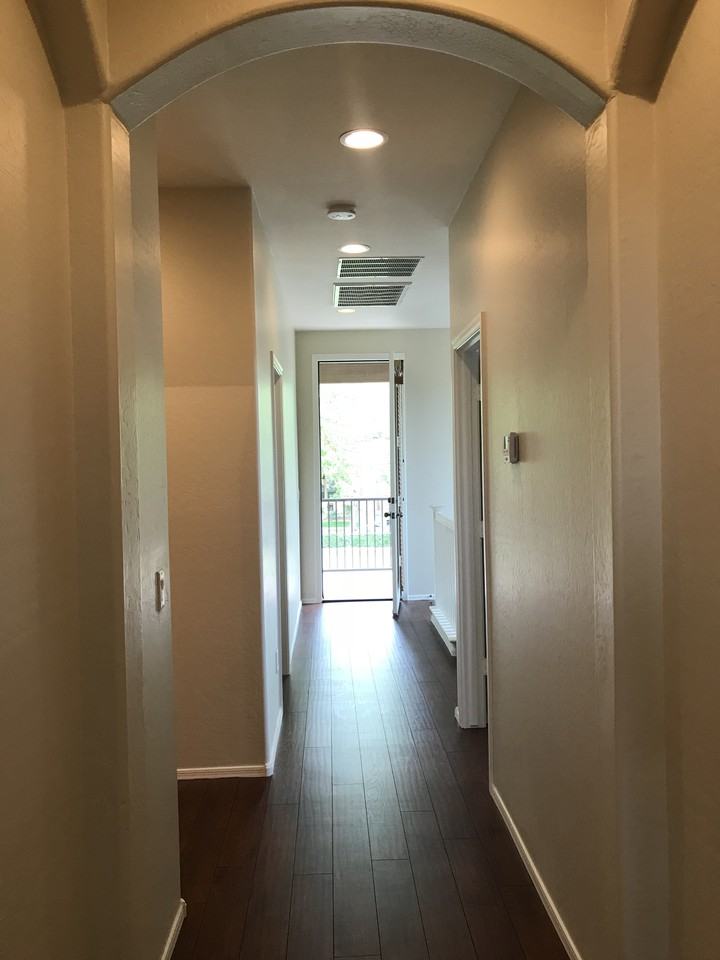 21149 W Prospector Way - Photo 2 of 11