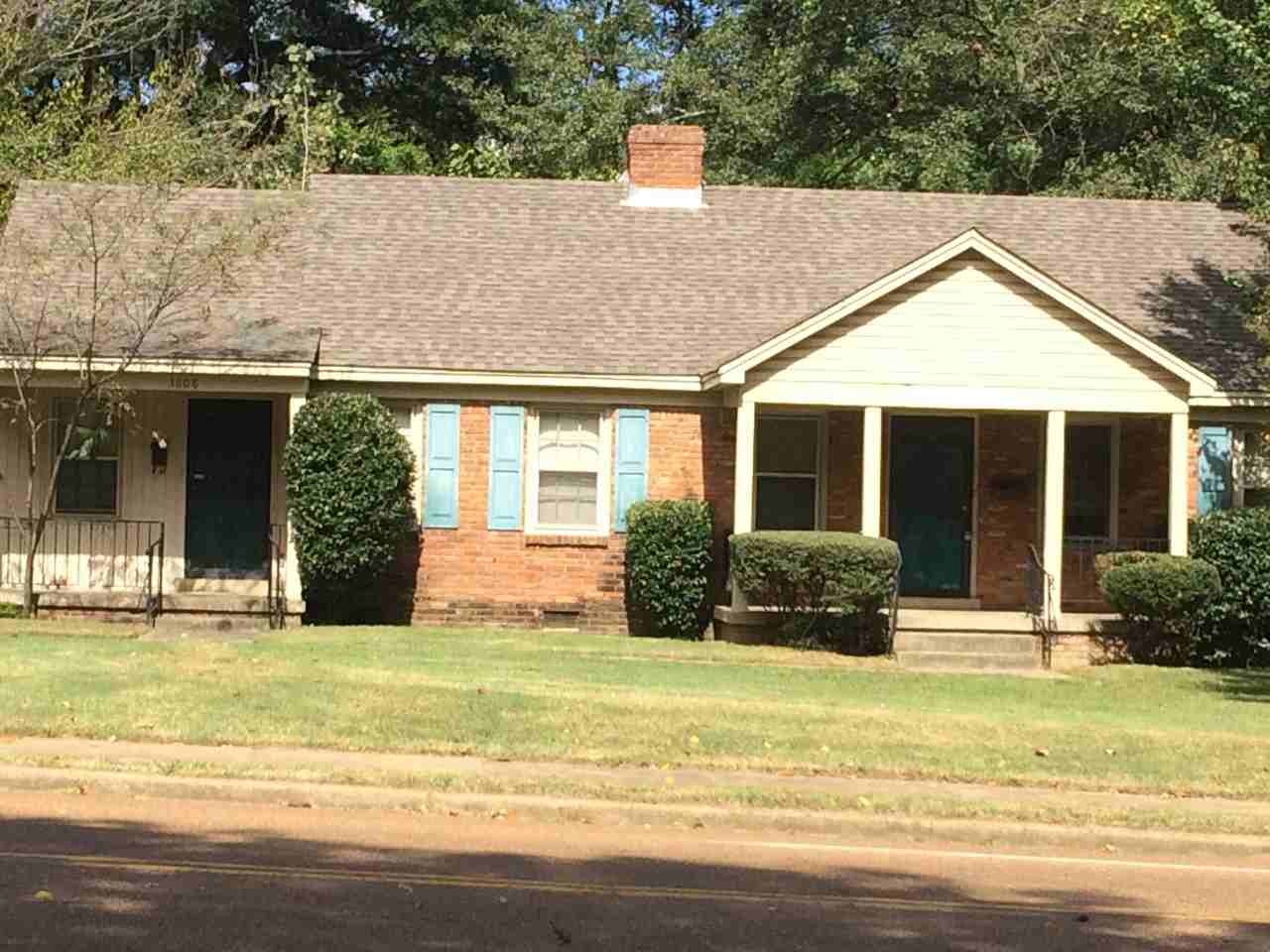 3608 Walnut Grove - Photo 2 of 19