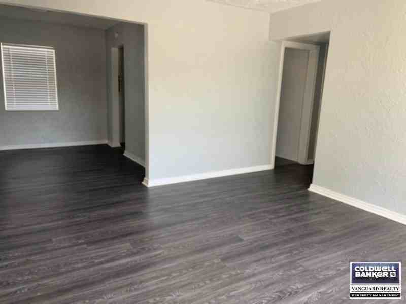 2569 E Club Terrace - Photo 2 of 13