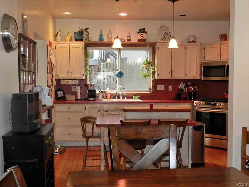 116 Castle Heights Avenue - Photo 2 of 16