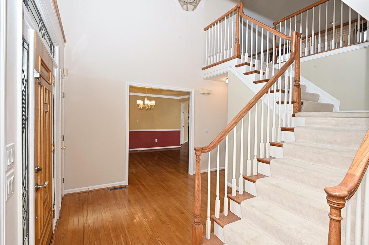 2333 Shimmering Bay Lane - Photo 3 of 50