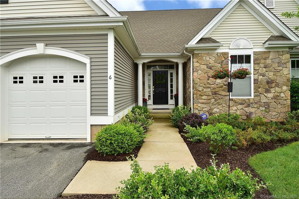 6 Pebble Beach Drive - Photo 2 of 28