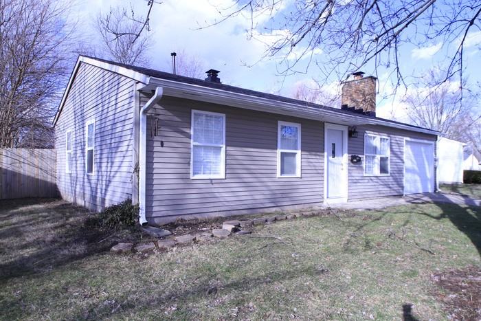 8238 Wysong Drive - Photo 3 of 40
