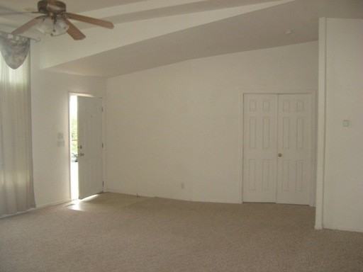 2851 N Star Ave - Photo 2 of 20