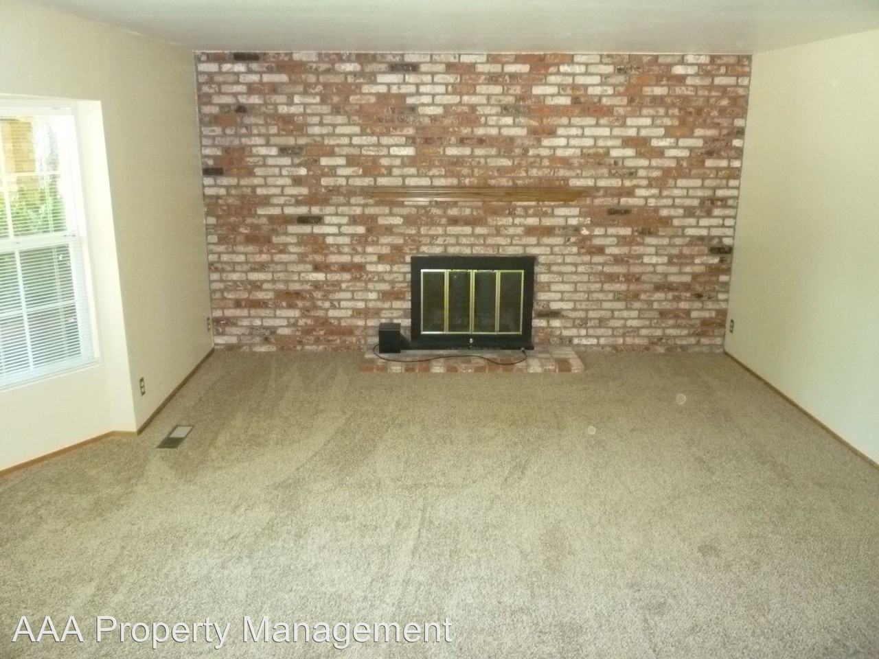 742 Spring Dr. - Photo 2 of 30