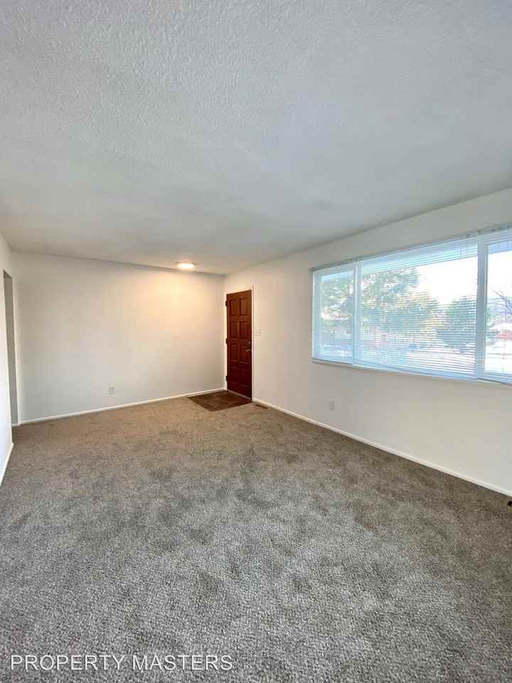 4107 Garrett Pl - Photo 2 of 23