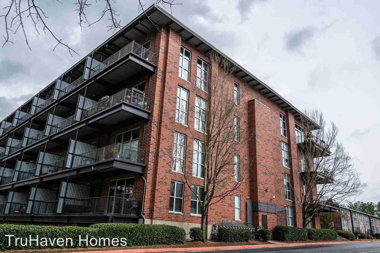 5200 Peachtree Road #3206