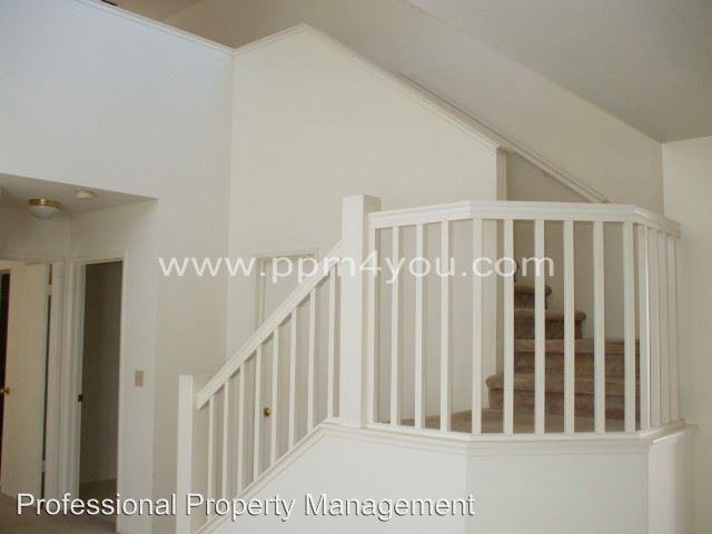 904 Blue Rapids - Photo 3 of 25