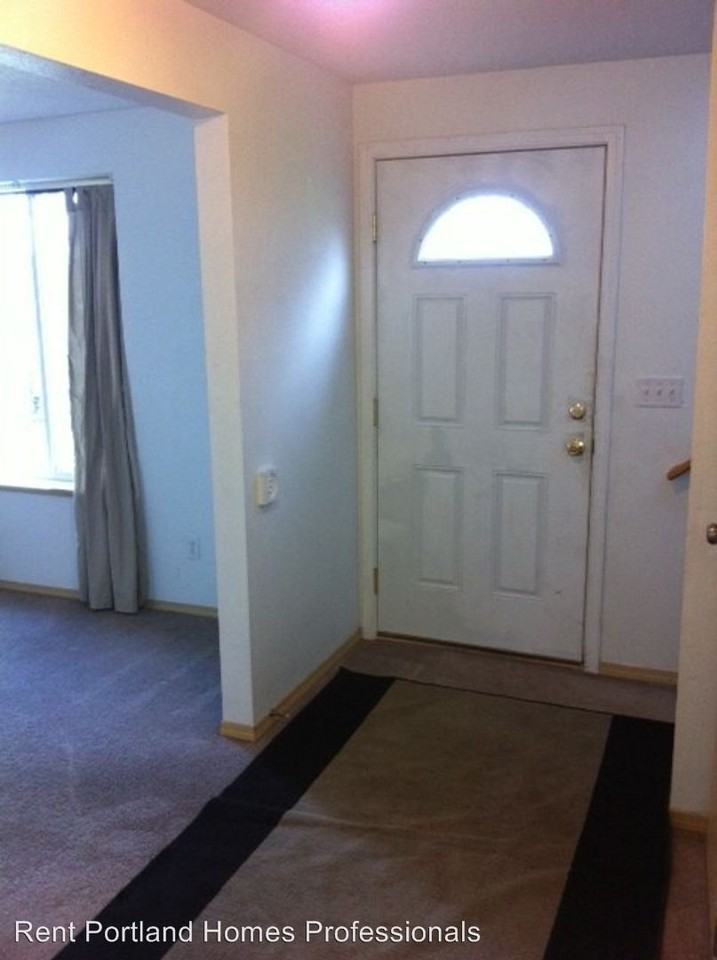 910 Washington Street - Photo 3 of 12