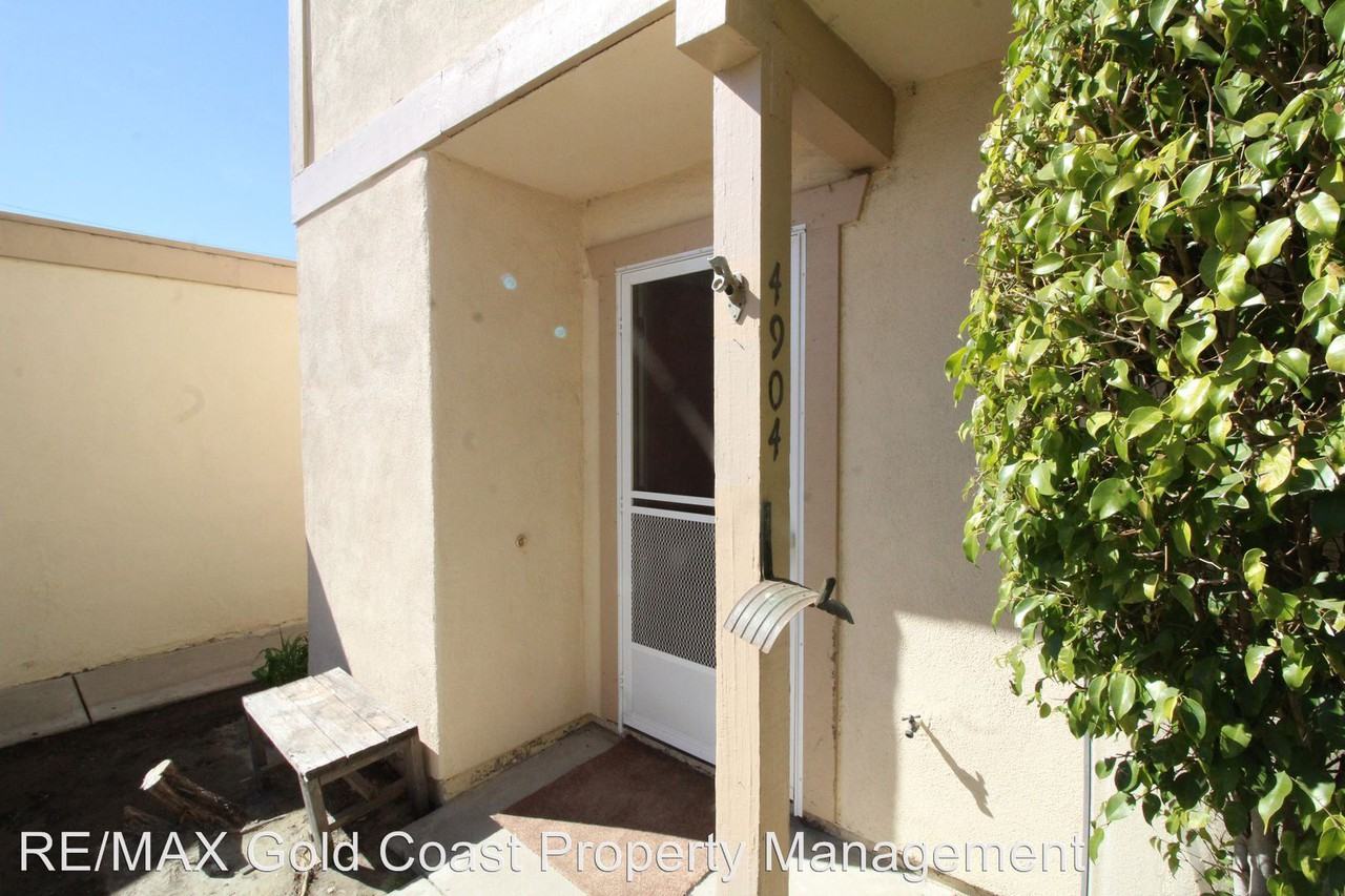 4904 Dunes St - Photo 2 of 24