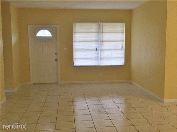 17831 NW 28th Ct - Photo 2 of 14