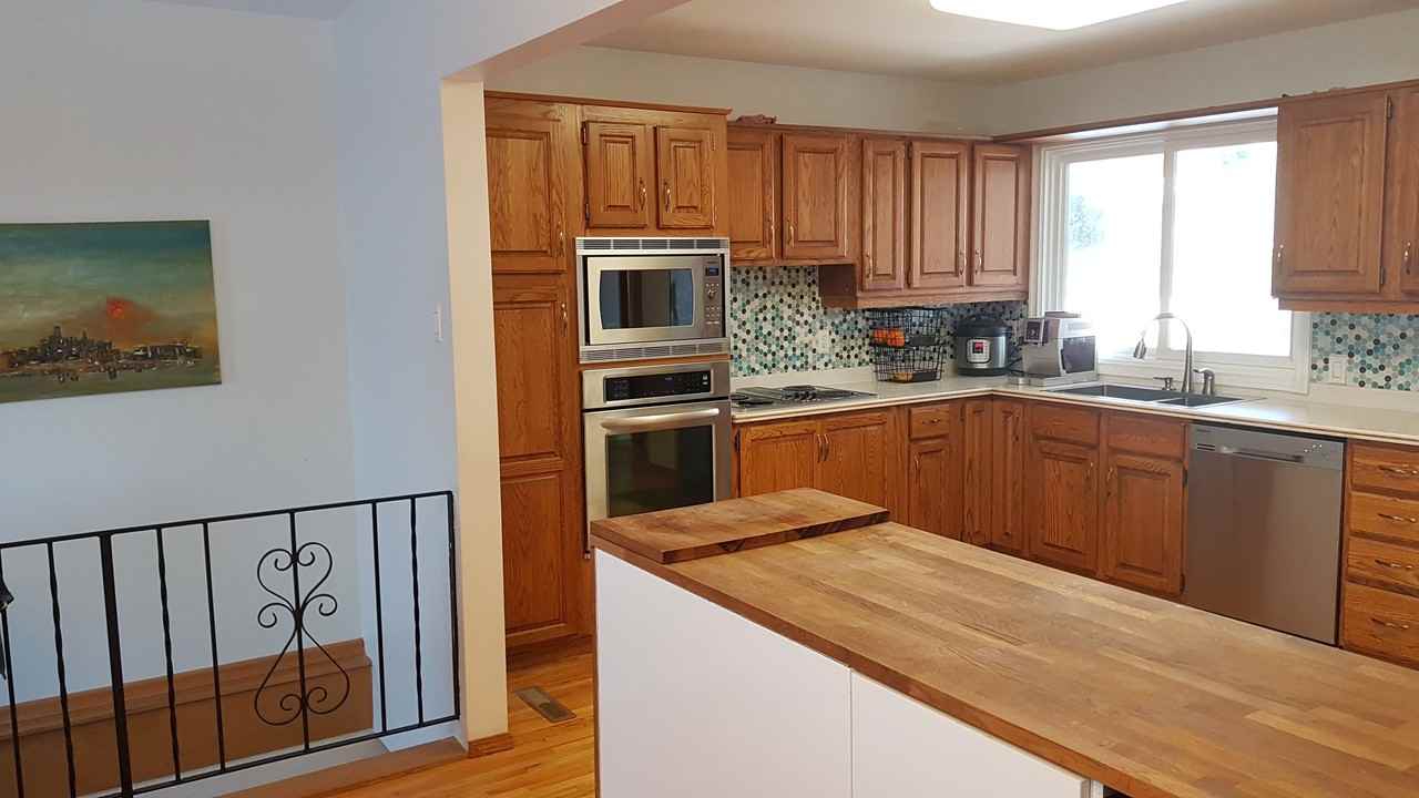 15101 74 Avenue Northwest - Photo 3 of 9