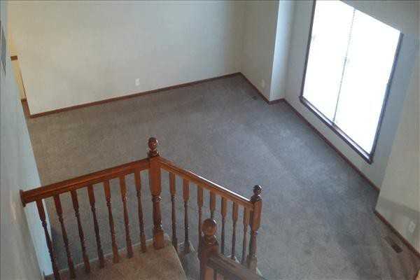 2811 Nottingham Drive - Photo 3 of 11