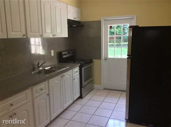 1100 NW 143rd St - Photo 2 of 9