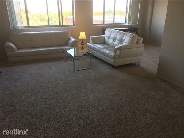 1201 S Scott St - Photo 3 of 9