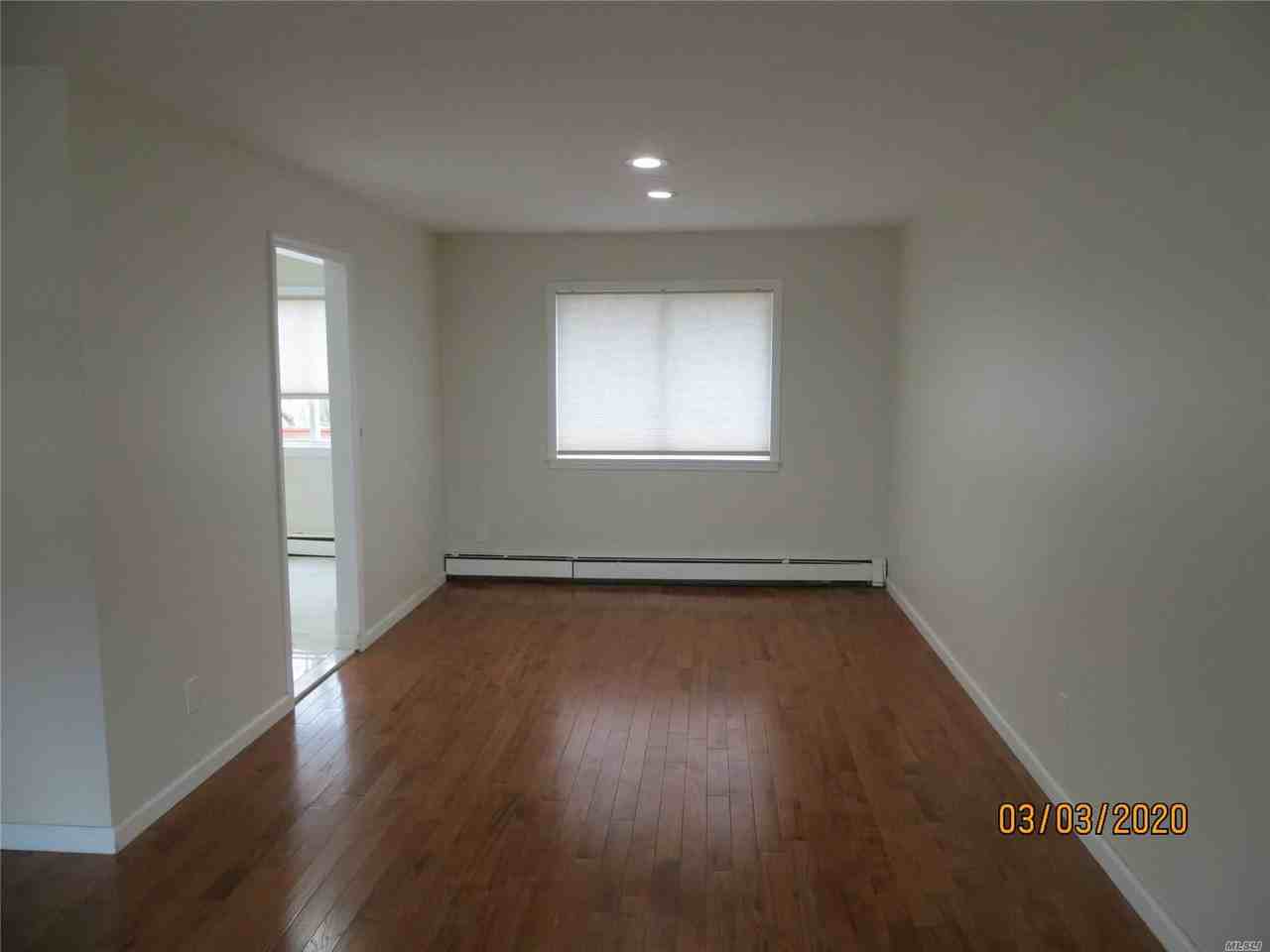 162 Burr Road - Photo 3 of 10