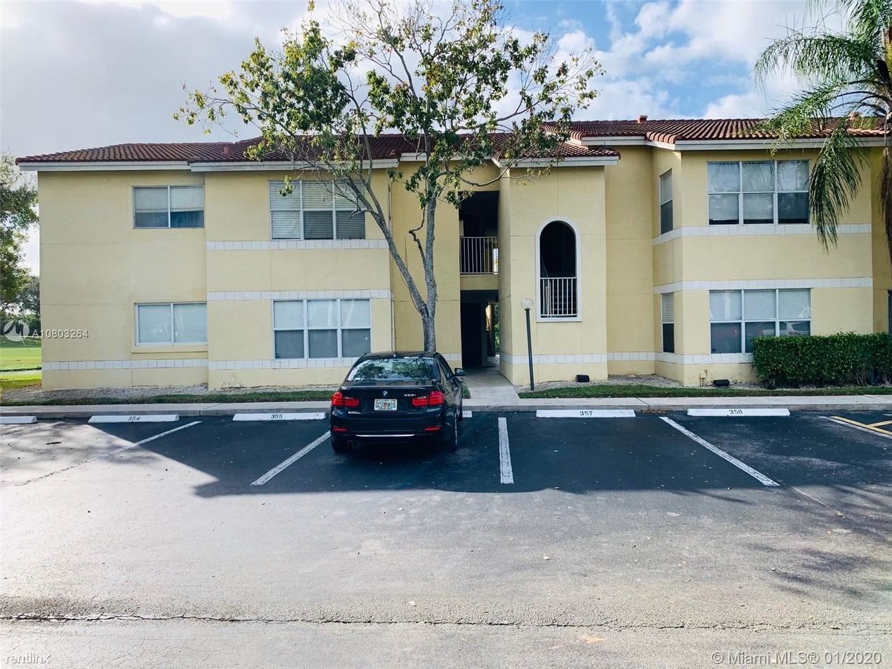 565 Vista Isles Dr - Photo 3 of 21