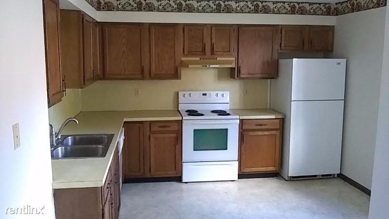 721 W Court Street 6 Beatrice NE 68310 2 Bedroom Apartment for