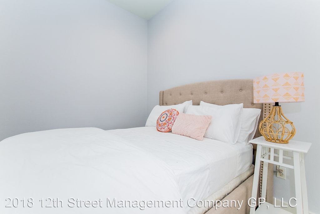 1802 Clifford Avenue - Photo 2 of 24