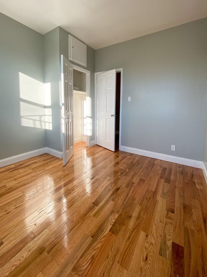 1436 Ocean Avenue - Photo 3 of 6