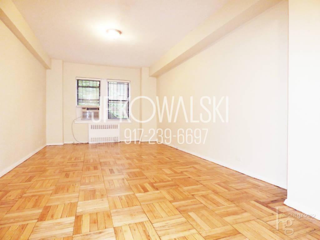 180 W Houston St #1A