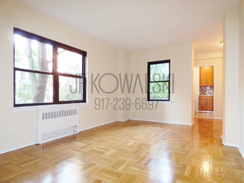 180 W Houston St #2J