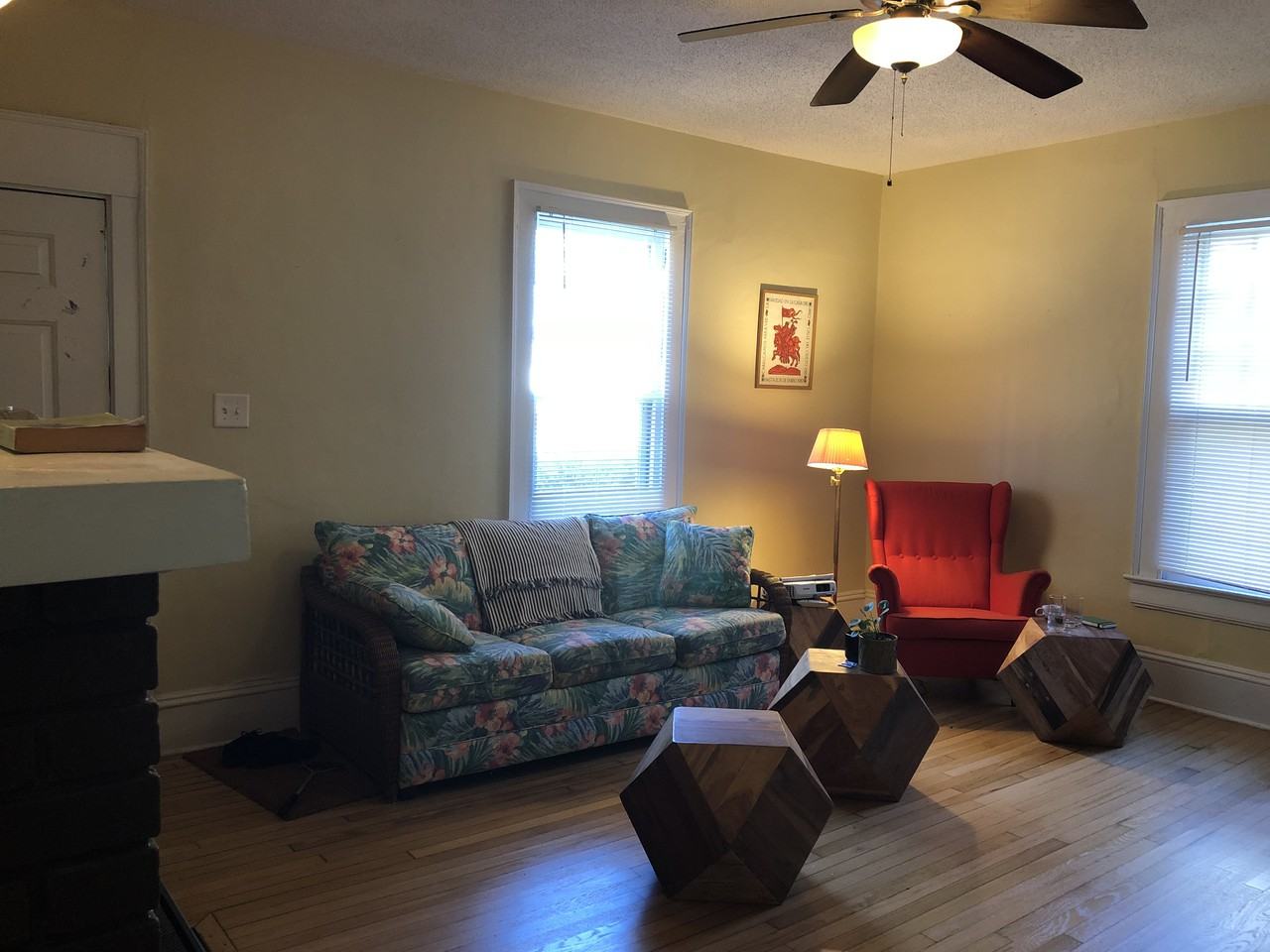 817 Arnette Ave - Photo 5 of 45