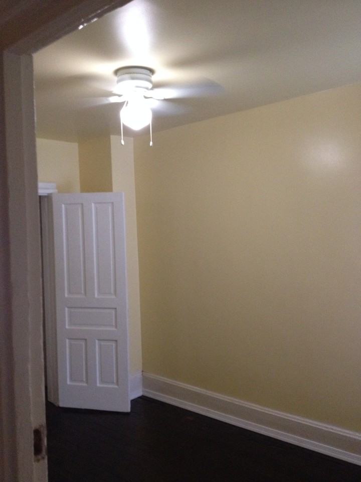 621 Emerald St - Photo 6 of 26