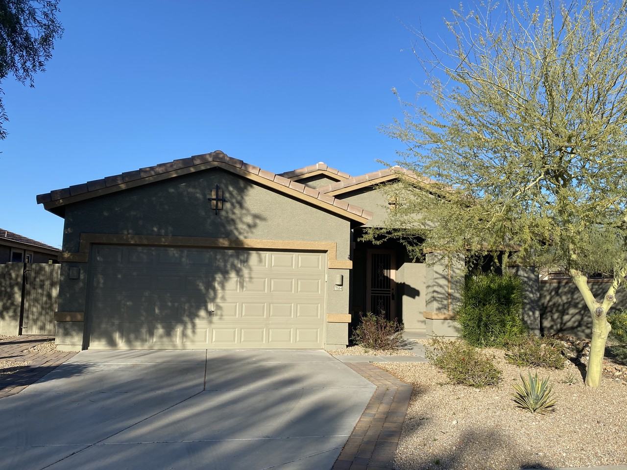 17554 W Cardinal Dr - Photo 2 of 26