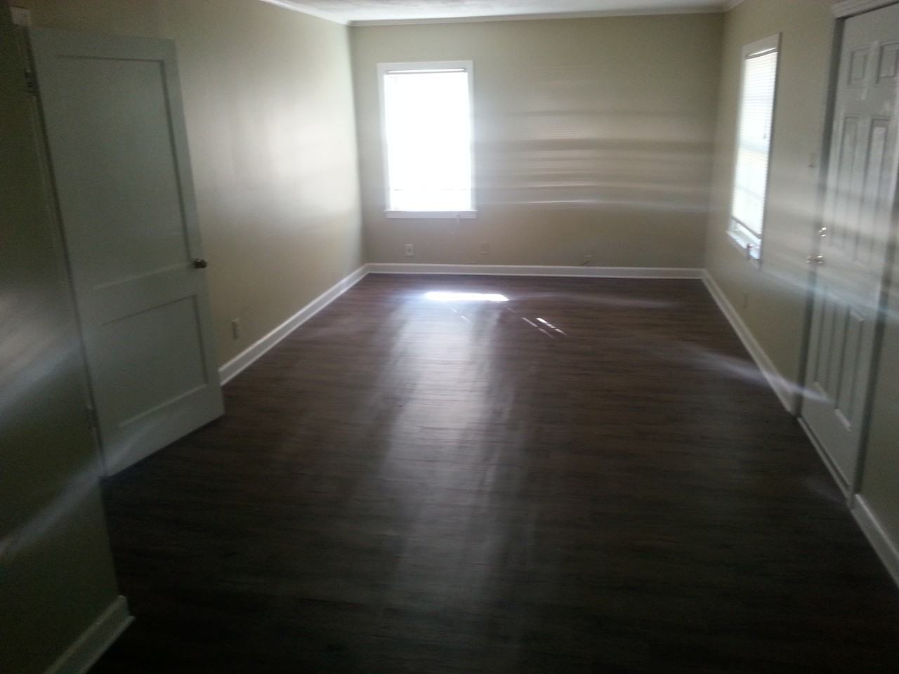 1550 Hope St - Photo 3 of 12