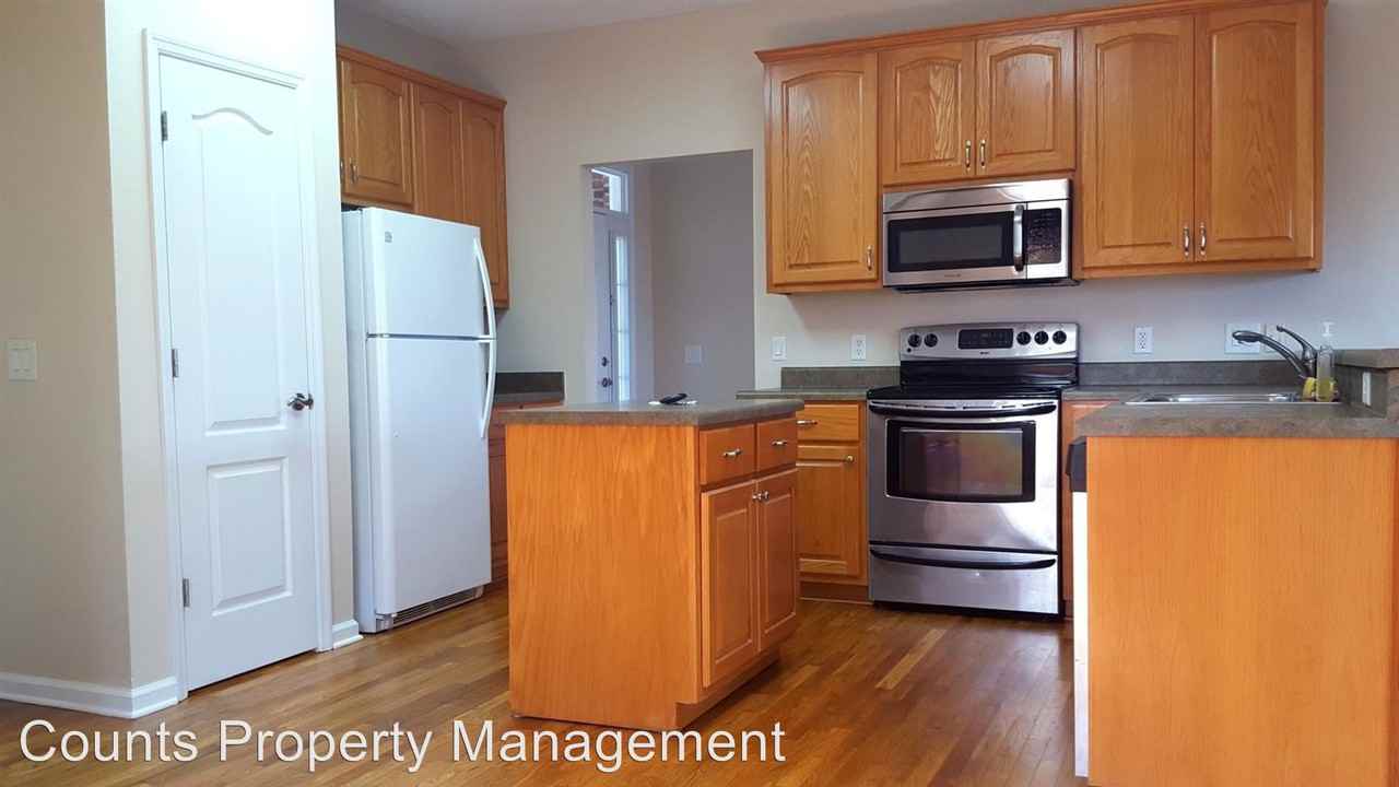 4831 Mc Call Lane - Photo 2 of 8