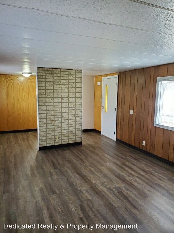 309 N 7th Ave - Photo 2 of 13