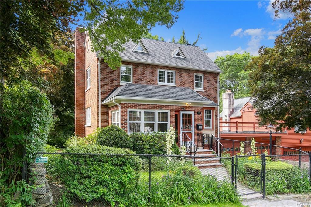 176 Serrano Avenue - Photo 2 of 21
