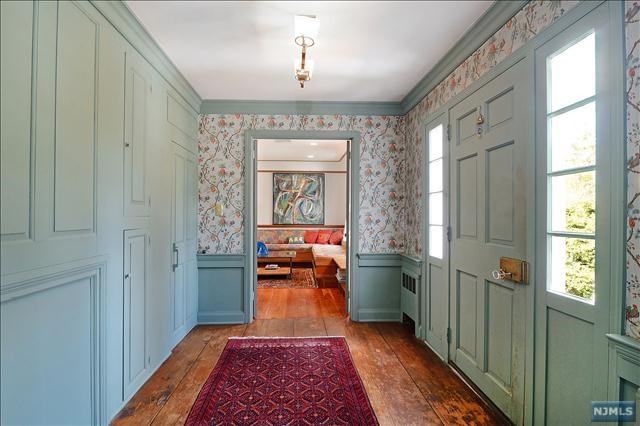 22 Allison Road - Photo 2 of 25