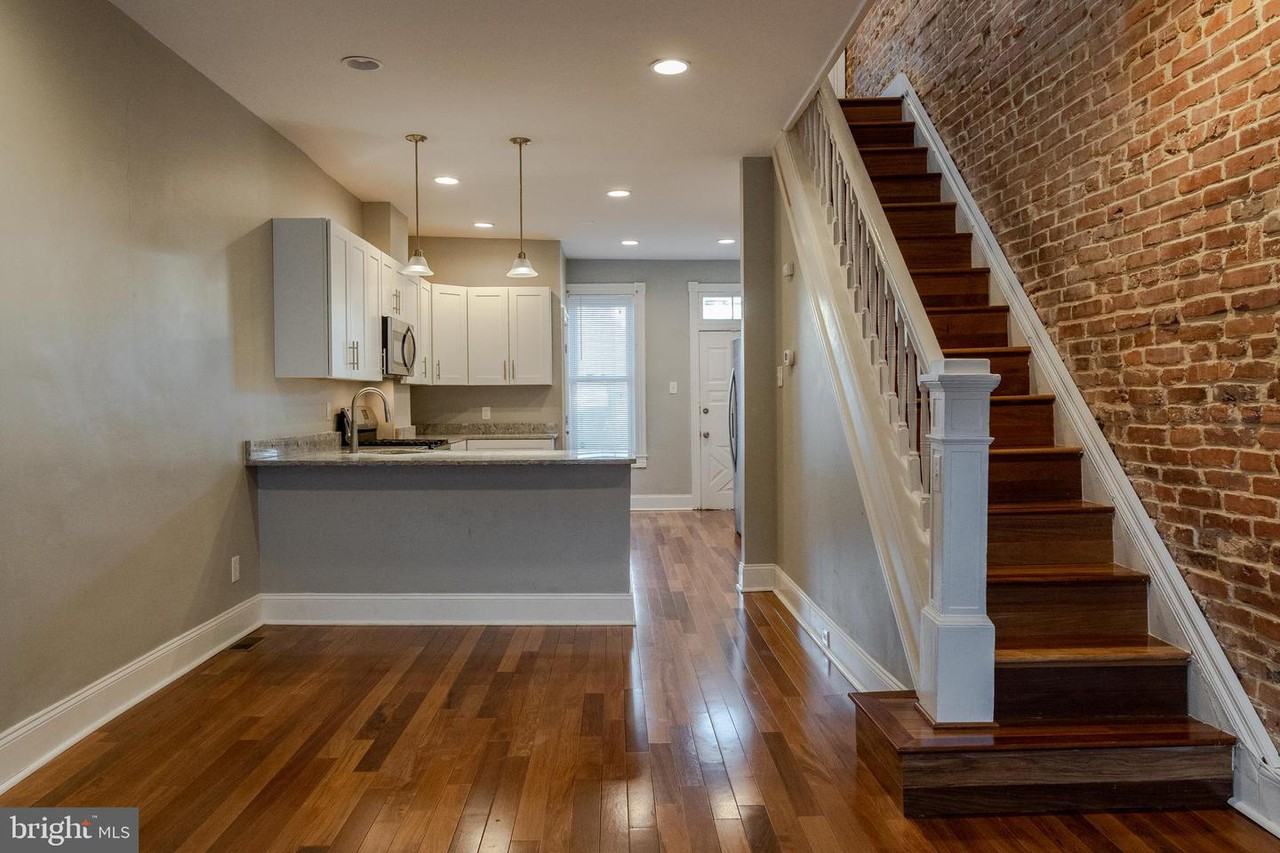 23 N Potomac Street - Photo 2 of 20