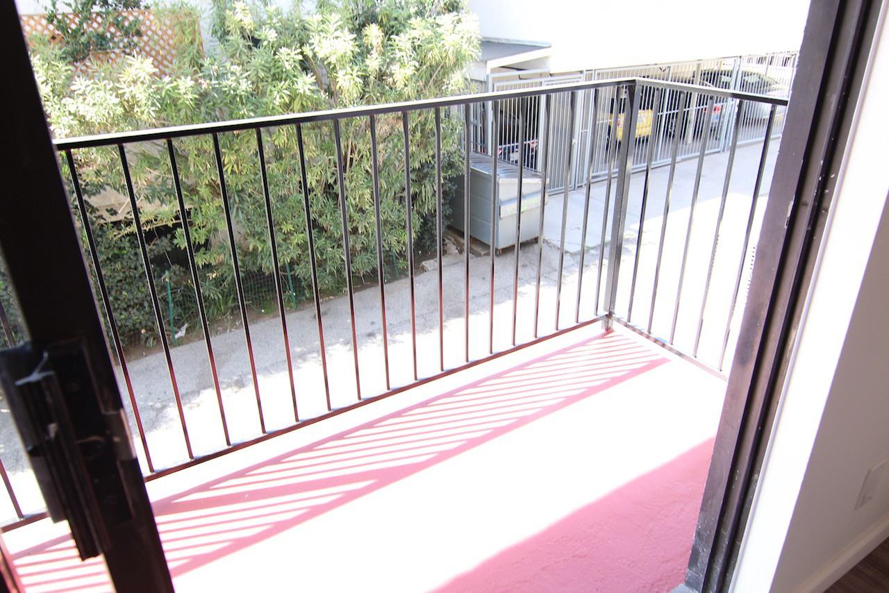 N. Detroit St. & Sunset Blvd. - Photo 7 of 43