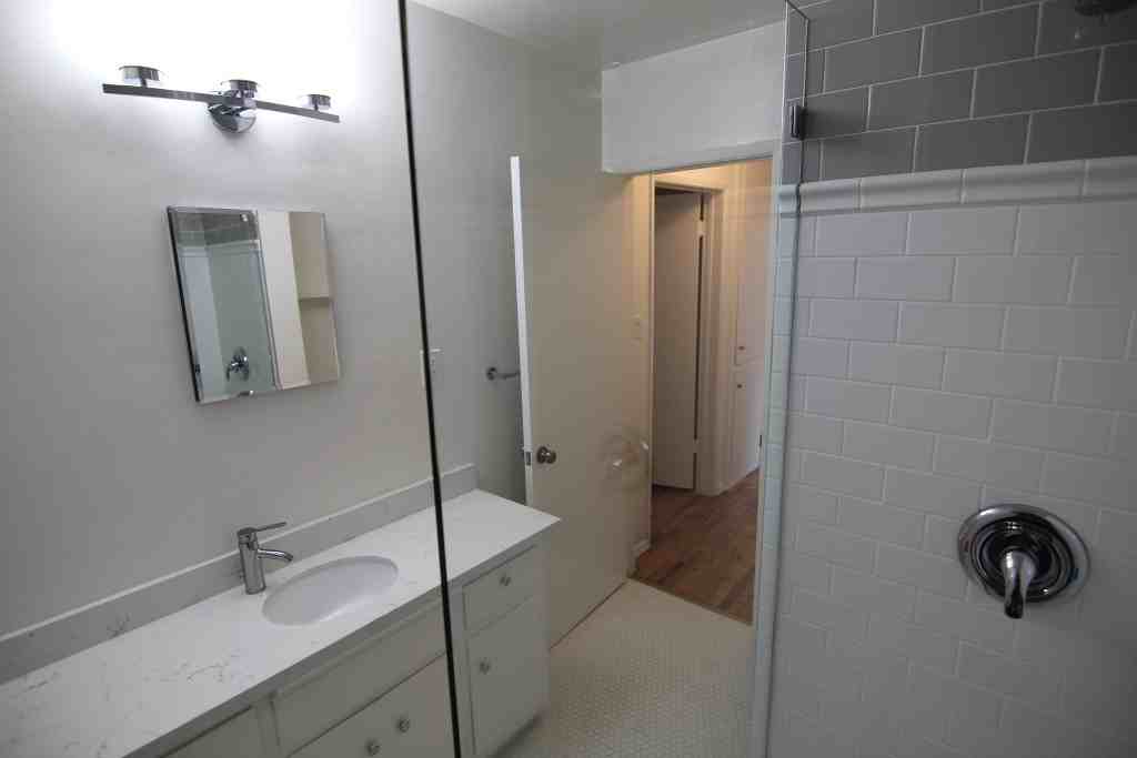 Pickford St. & S. Bedford St. - Photo 3 of 33