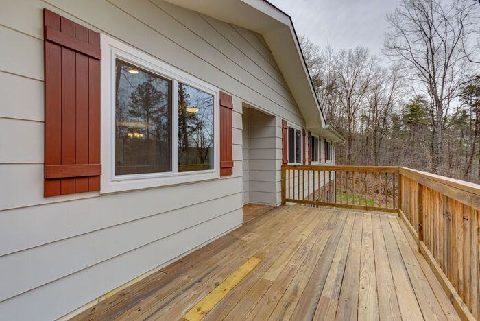 9921 Standifer Gap Road - Photo 3 of 28